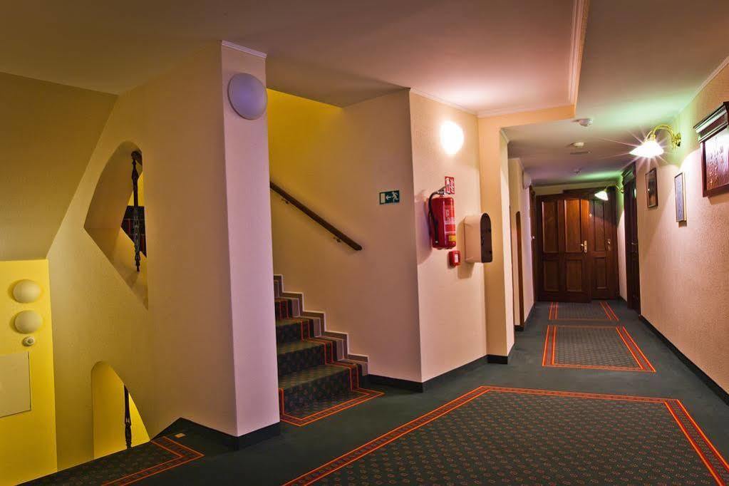 Lázeňský hotel Moskevský dvůr Karlovy Vary Exterior foto